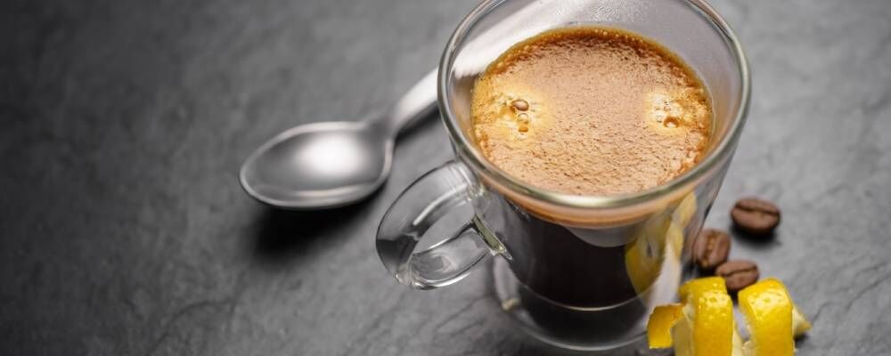 Espresso Romano: Limonlu Kahve Deneyimi ve Evde Hazırlama Rehberi