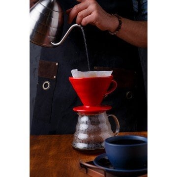 Hario V60 02 Dripper Kırmızı Plastik